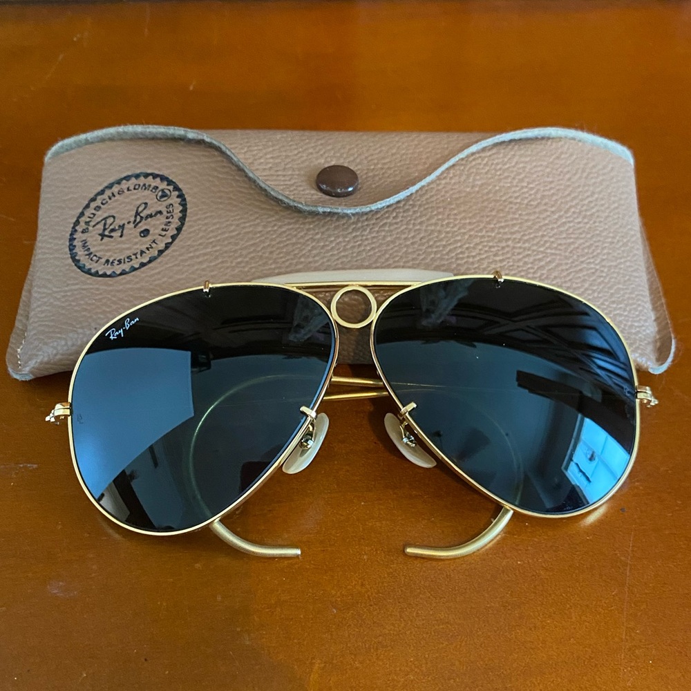 😎 Vintage Ray Ban Bausch & Lomb Sharp
Shooter Aviator Sunglasses 😎
